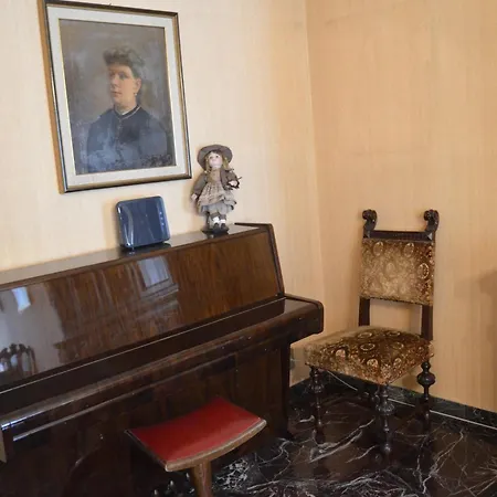 Eleganza Vicino Al Centro Di